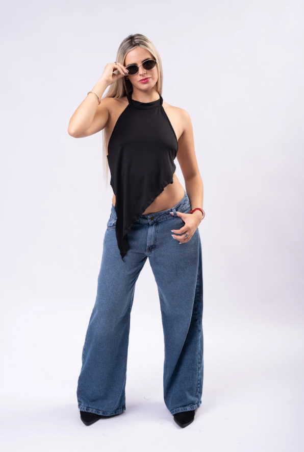 Polera Diagonal - Preto