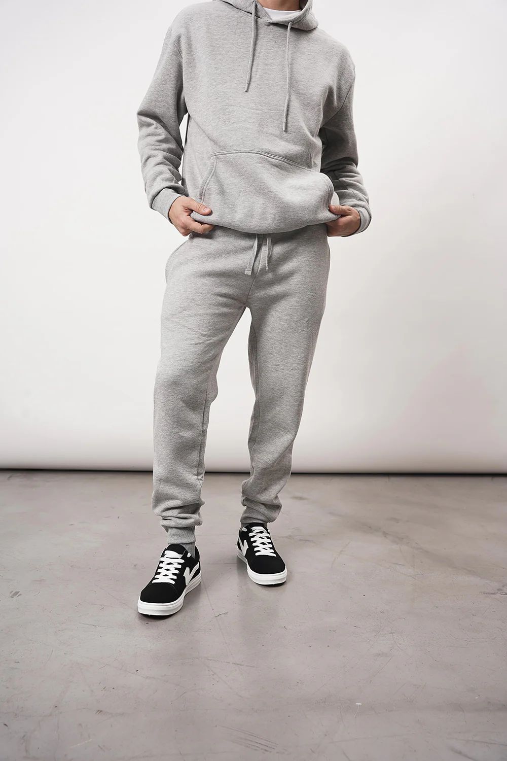 Pantalón Deportivo C/Puño - Gris