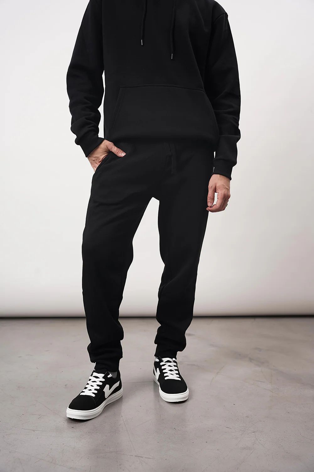 Pantalón Deportivo C/Puño - Preto